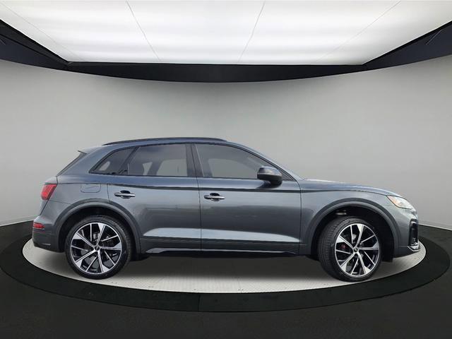 used 2022 Audi SQ5 car, priced at $42,999