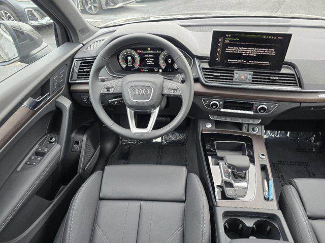 new 2025 Audi Q5 car, priced at $58,125