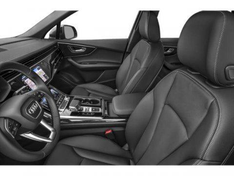 new 2025 Audi Q7 car, priced at $64,465