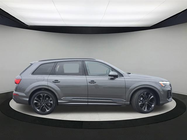 new 2026 Audi Q7 car, priced at $78,295