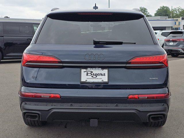 new 2025 Audi Q7 car, priced at $77,580