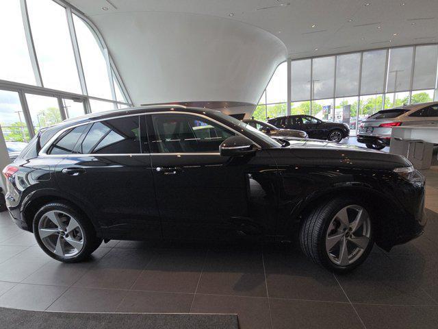 new 2025 Audi Q5 car, priced at $64,250