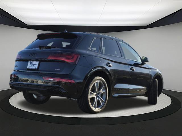 new 2025 Audi Q5 car, priced at $51,590