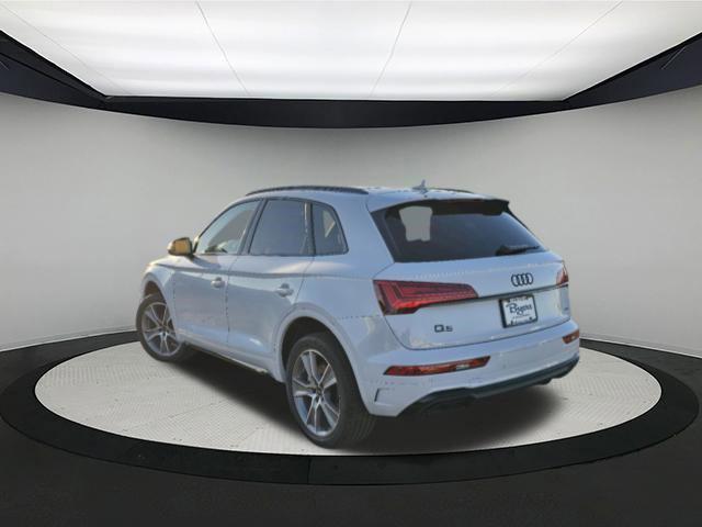 new 2025 Audi Q5 car, priced at $52,590