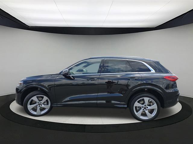 new 2025 Audi Q5 car, priced at $60,975