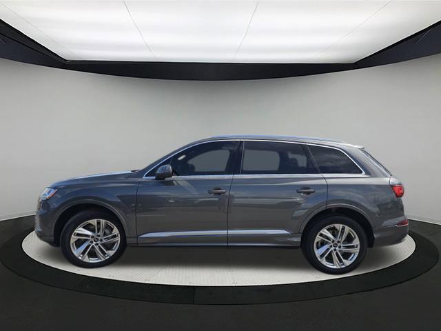 used 2022 Audi Q7 car, priced at $38,999