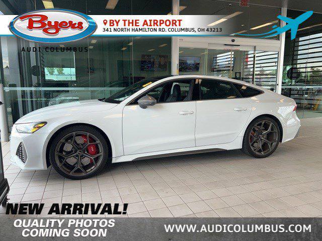 used 2024 Audi RS 7 car
