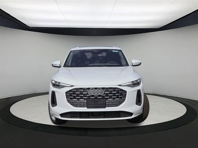 new 2025 Audi Q5 car, priced at $59,472