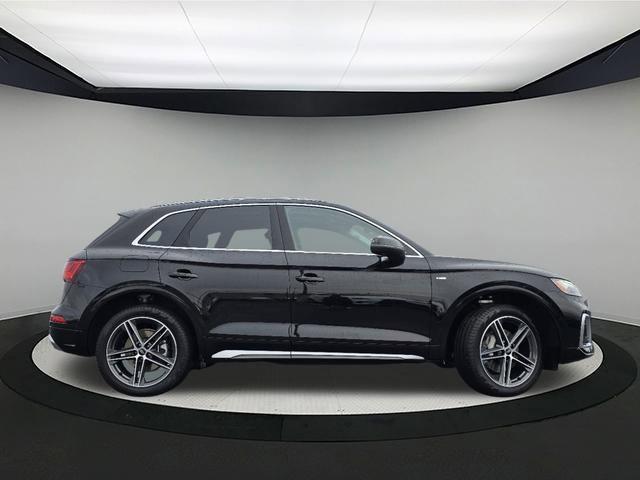 new 2025 Audi Q5 car, priced at $66,075