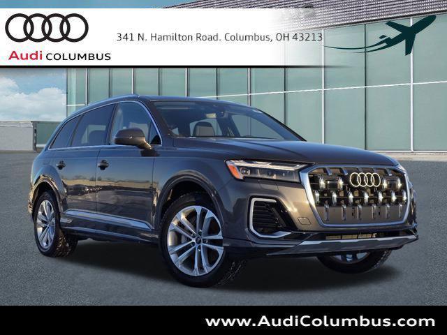 new 2025 Audi Q7 car, priced at $70,590