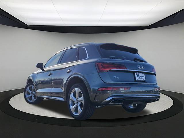 new 2025 Audi Q5 car, priced at $55,675