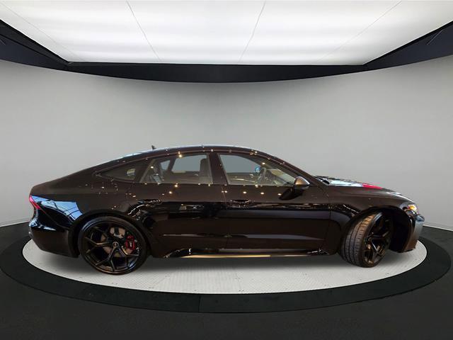 new 2025 Audi RS 7 car, priced at $145,740