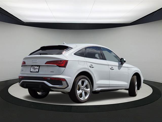 new 2025 Audi Q5 car, priced at $55,751