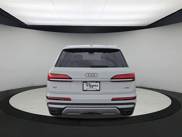 new 2025 Audi Q7 car, priced at $67,433