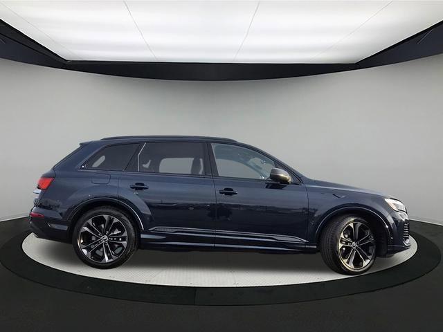 new 2025 Audi Q7 car, priced at $88,245