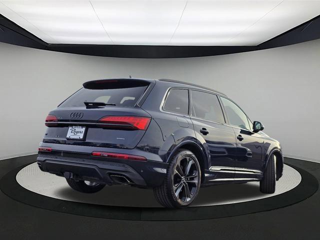 new 2025 Audi Q7 car, priced at $88,245