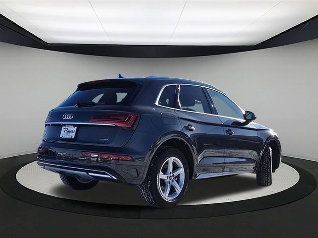 new 2025 Audi Q5 car, priced at $45,375