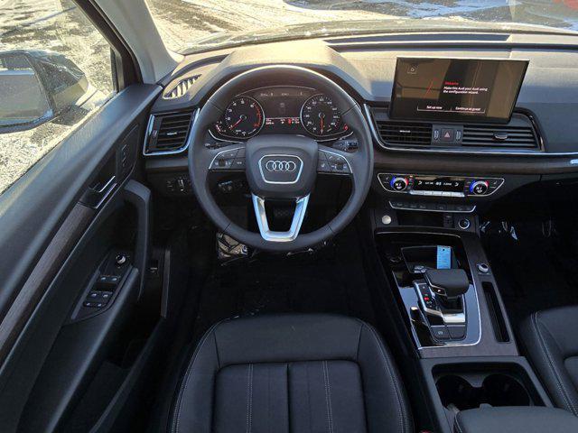 new 2025 Audi Q5 car, priced at $45,375