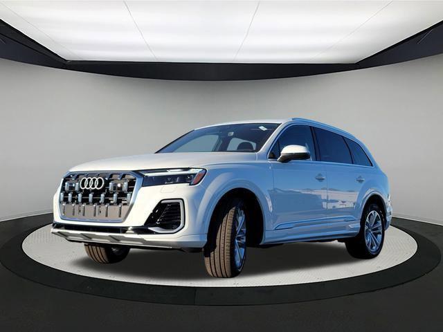 new 2025 Audi Q7 car, priced at $71,526