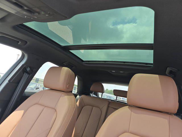 new 2025 Audi Q3 car, priced at $43,144