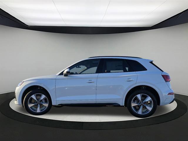 new 2025 Audi Q5 car, priced at $49,190