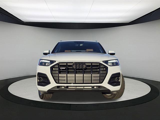 new 2025 Audi Q5 car, priced at $49,190