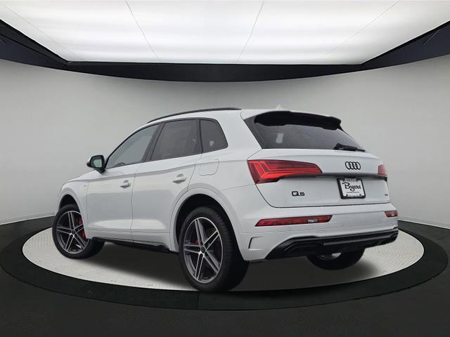 new 2025 Audi Q5 car, priced at $64,329