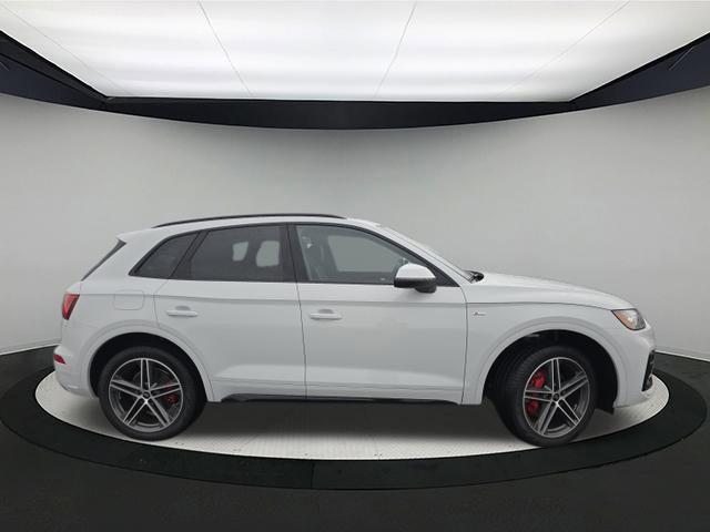 new 2025 Audi Q5 car, priced at $64,329