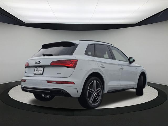 new 2025 Audi Q5 car, priced at $64,329