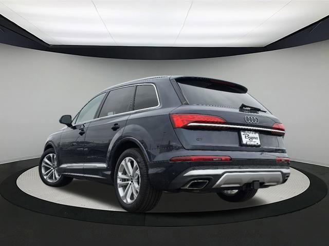 new 2025 Audi Q7 car, priced at $77,095