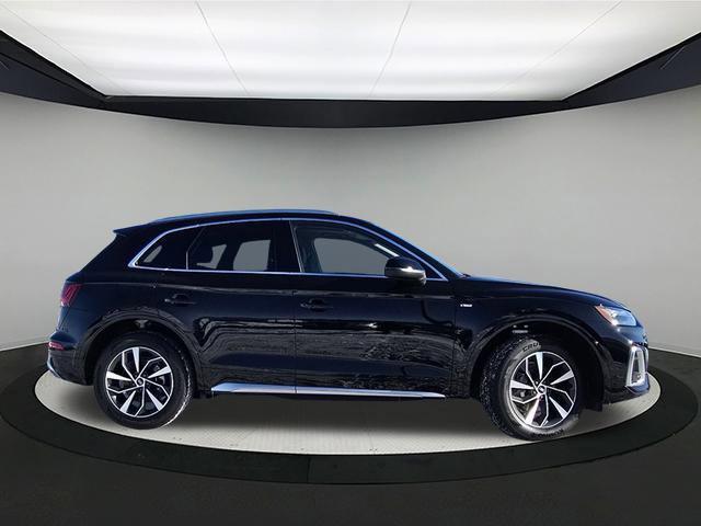 new 2025 Audi Q5 car, priced at $49,750