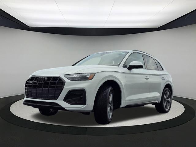 new 2025 Audi Q5 car, priced at $48,595