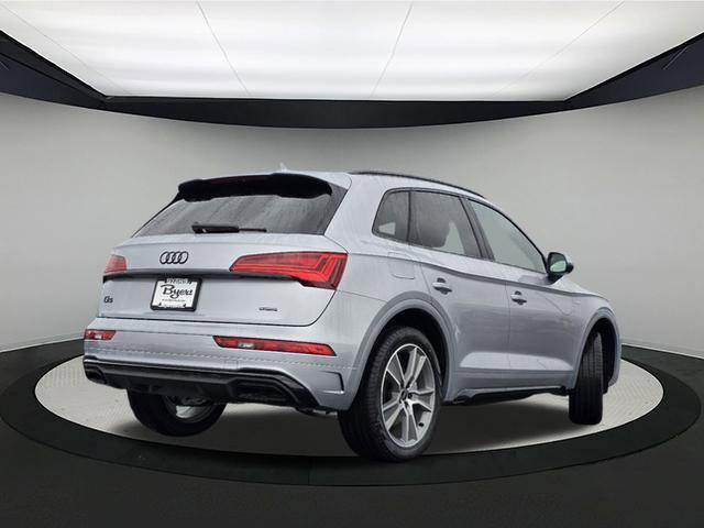 new 2025 Audi Q5 car, priced at $52,590