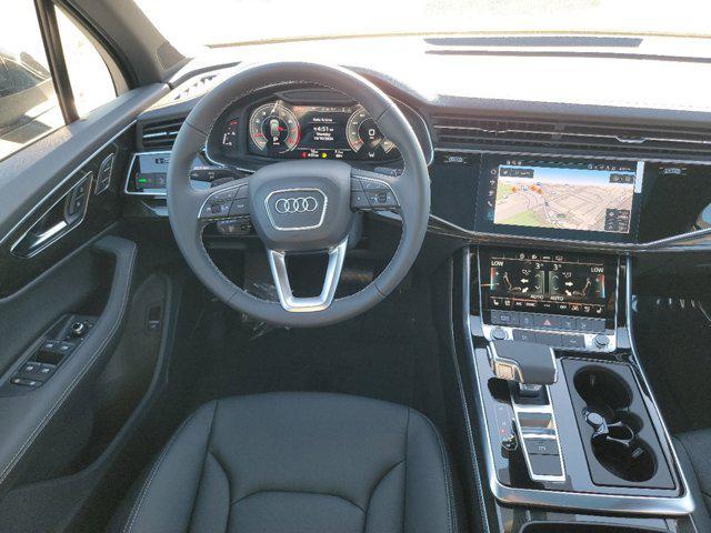 new 2025 Audi Q7 car, priced at $67,736