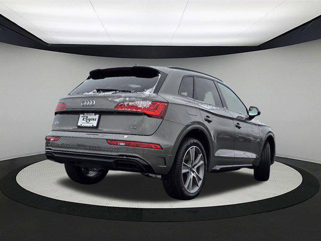 new 2025 Audi Q5 car, priced at $50,210