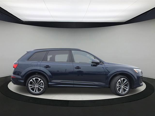 used 2025 Audi Q7 car, priced at $59,999