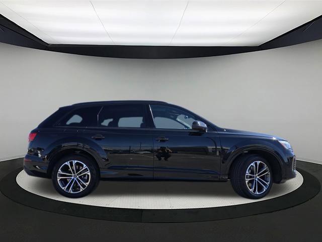 used 2025 Audi Q7 car, priced at $63,999