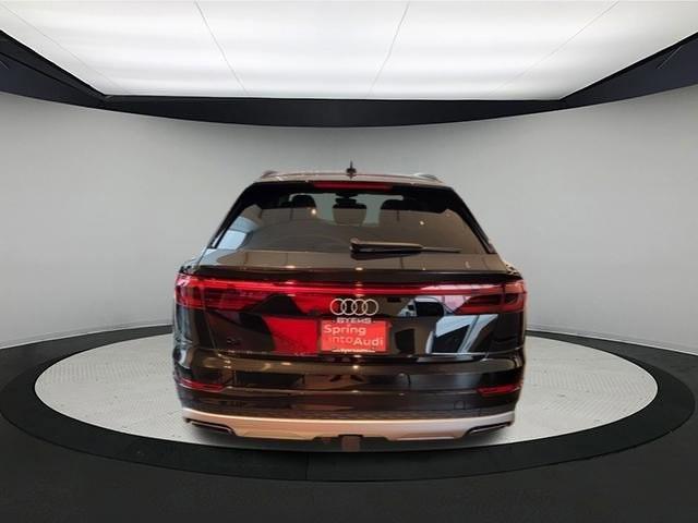 new 2024 Audi Q8 car, priced at $88,985