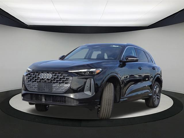 new 2025 Audi Q5 car, priced at $55,776