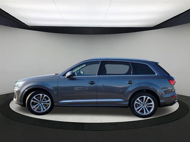 new 2025 Audi Q7 car, priced at $80,535