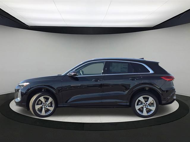 new 2025 Audi Q5 car, priced at $58,737