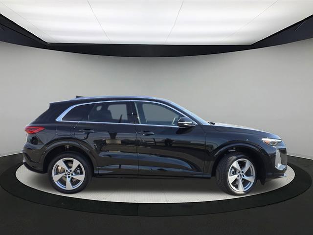 new 2025 Audi Q5 car, priced at $58,737
