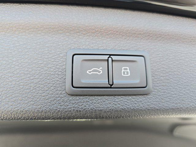 new 2025 Audi Q3 car, priced at $42,384