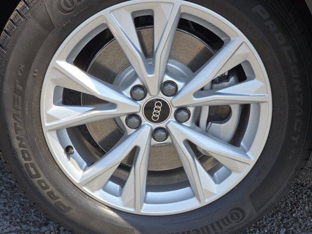 new 2025 Audi Q3 car, priced at $42,384