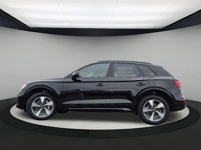 new 2025 Audi Q5 car, priced at $47,390