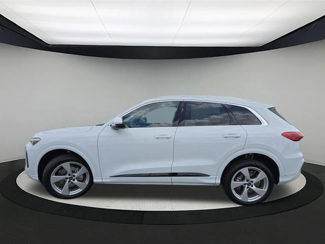 new 2025 Audi Q5 car, priced at $58,848