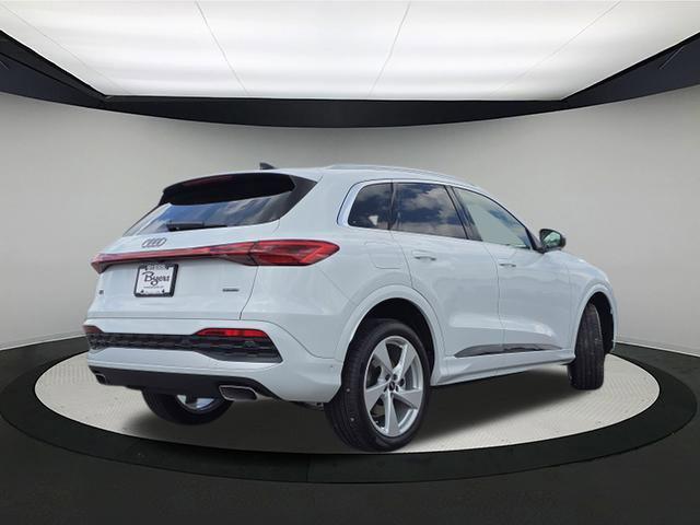 new 2025 Audi Q5 car, priced at $58,848