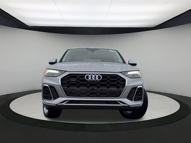 new 2025 Audi Q5 car, priced at $55,085