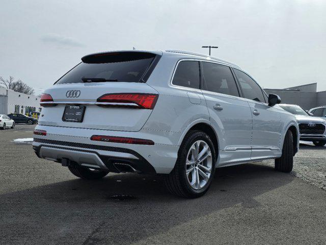 used 2025 Audi Q7 car, priced at $65,999