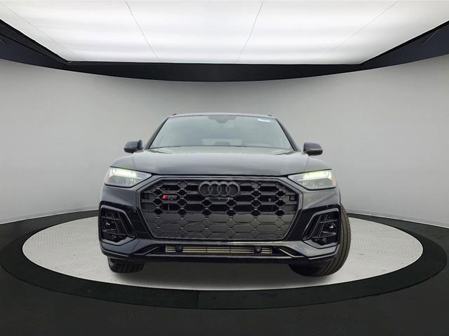 new 2025 Audi SQ5 car, priced at $69,620